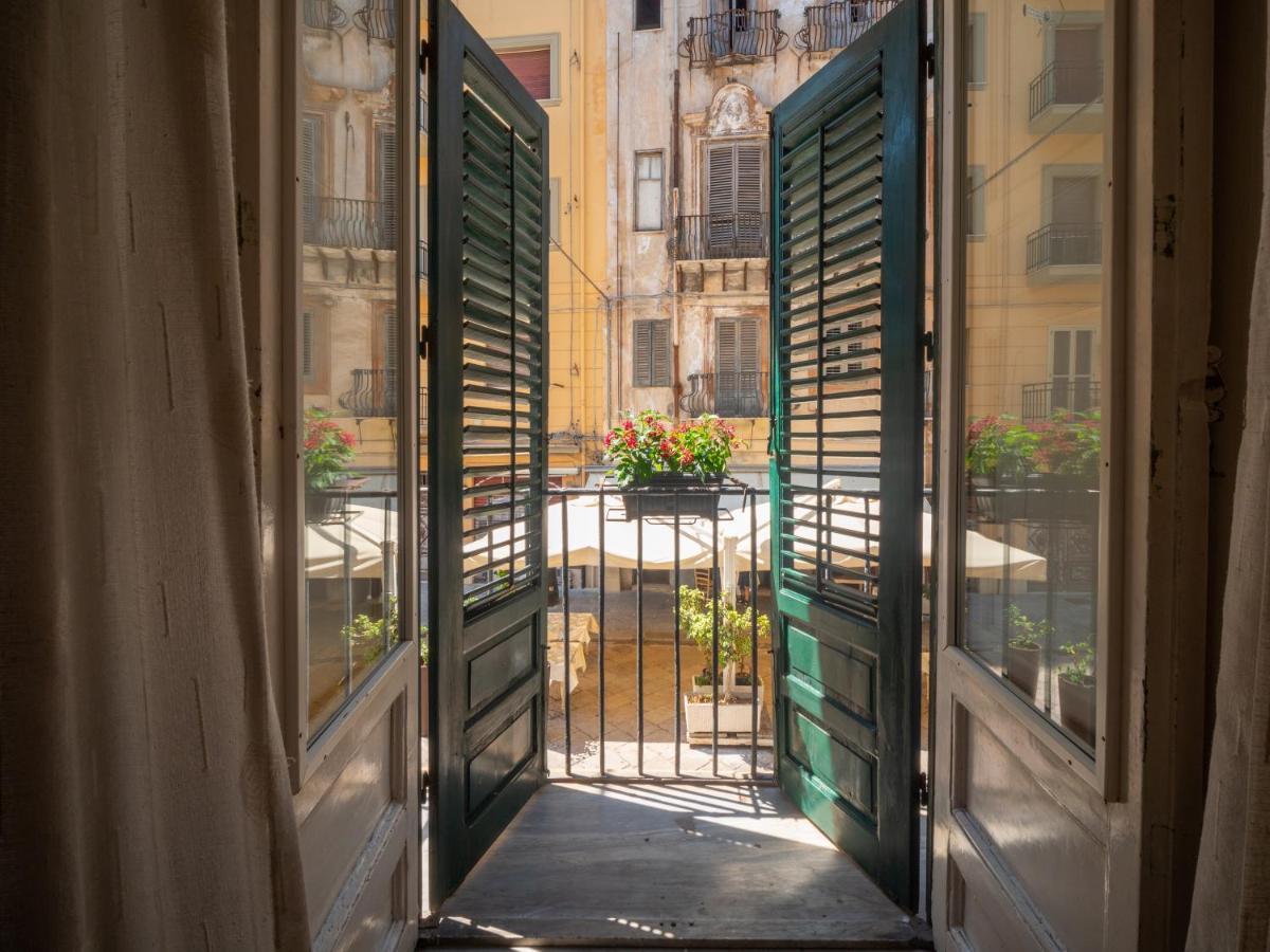 Kalamarina Rooms Palermo Exterior photo