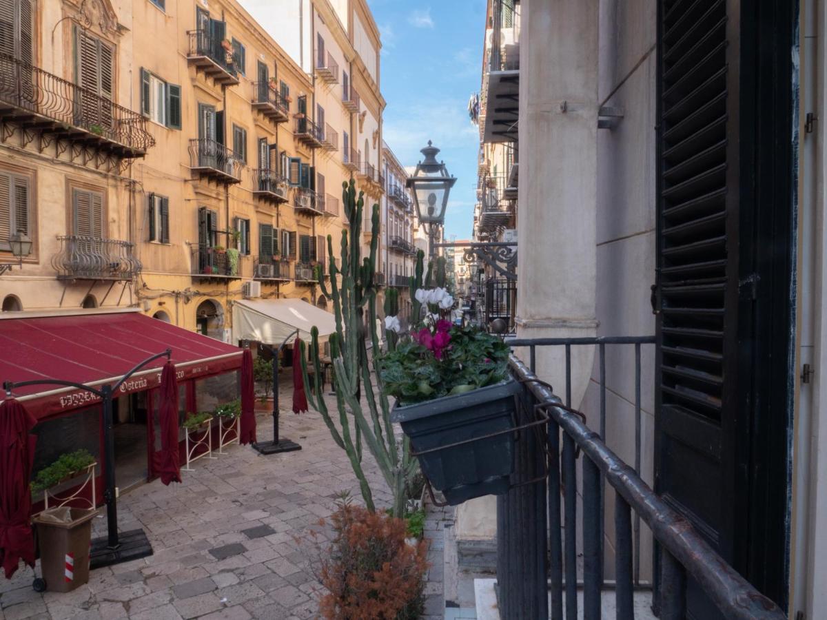 Kalamarina Rooms Palermo Exterior photo